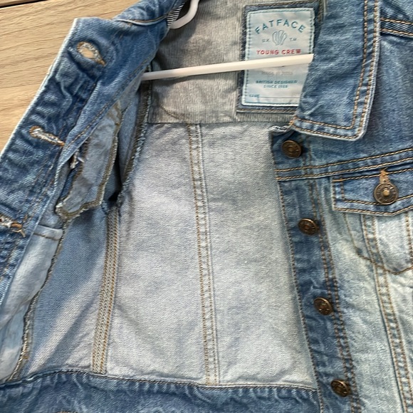 NWOT Fat Face Denim Jacket 5/6 - Picture 4 of 4